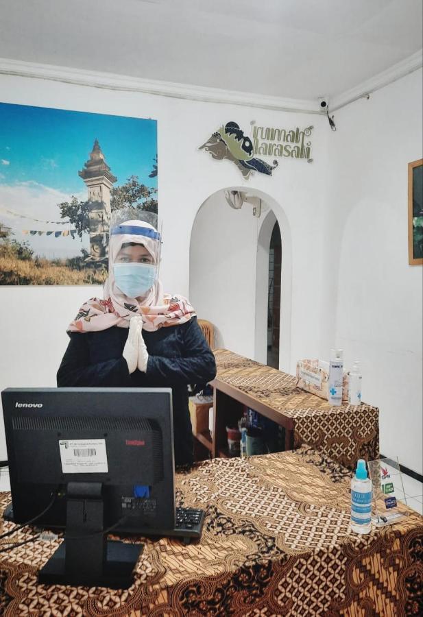 Rumah Larasati Malang Eksteriør billede